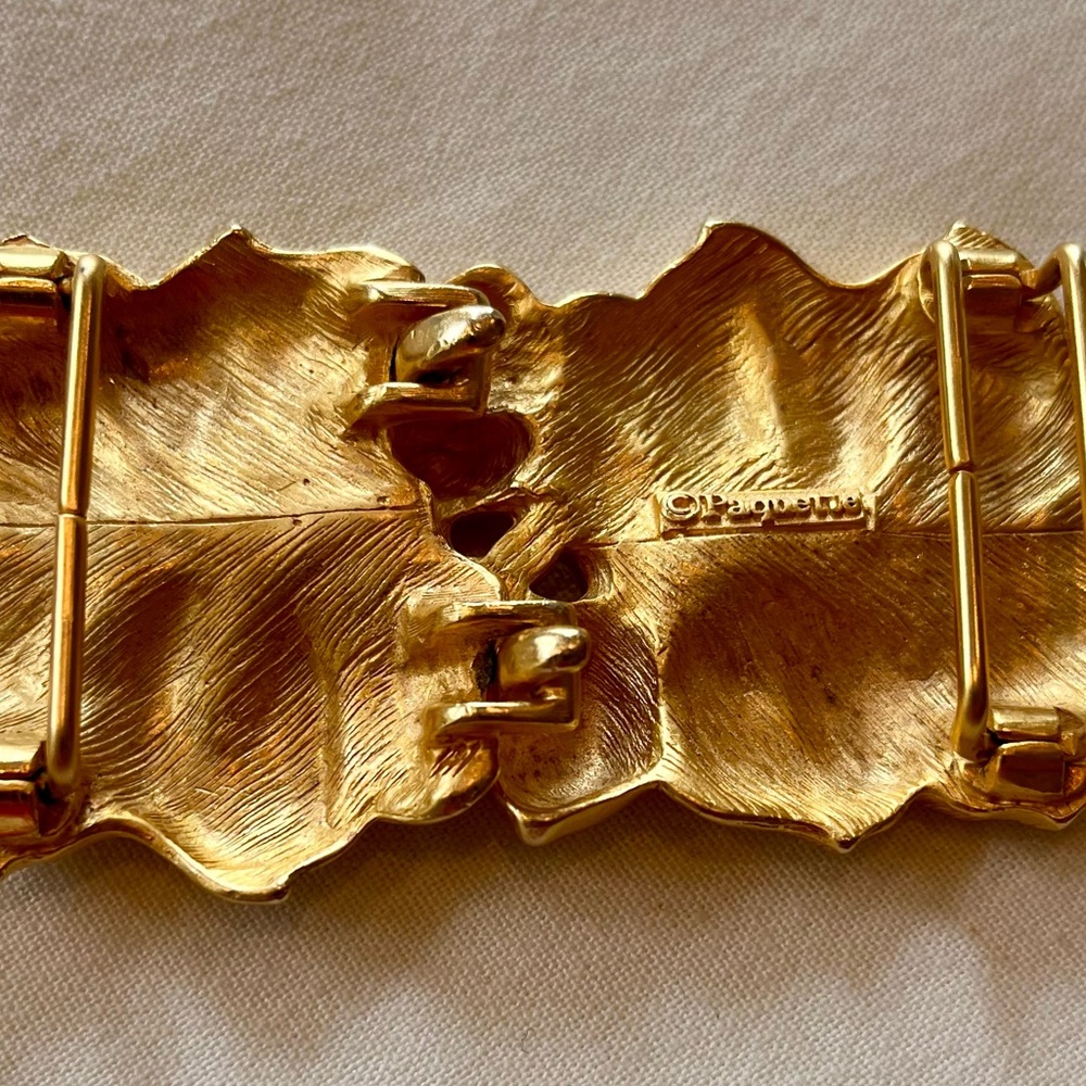 Paquette Oak Leaf/Acorn Belt Buckle - Picture 10 of 16